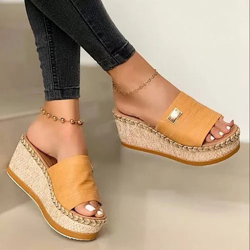Oversized Slippers Muffin Thick-Soled Women's Sandals